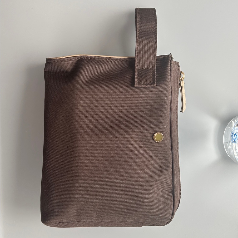 BVLGARI Brown Canvas Pouch FOR MEN!
Emirates brand new